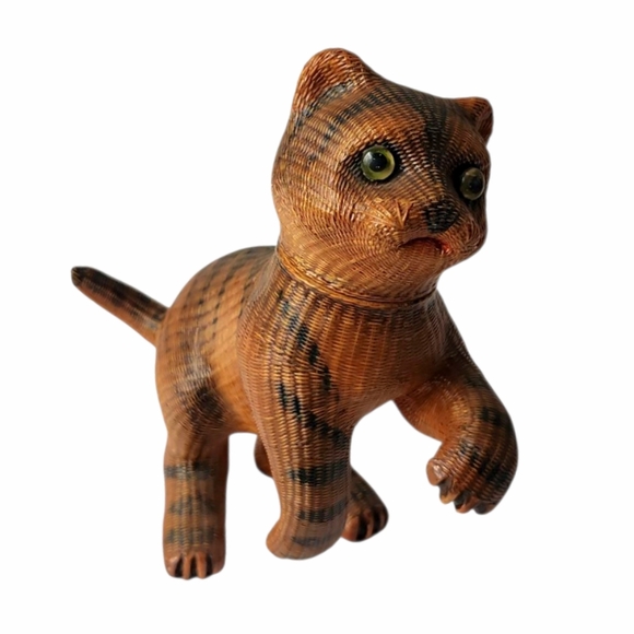 Vintage Chinese Kitten Cat With Head Lid Wicker Basket Shanghai Collection Tradi - Picture 1 of 12